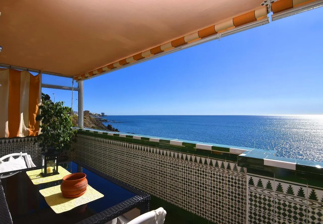 Apartamento En Playa Semi-Privada Benalmadena Spain