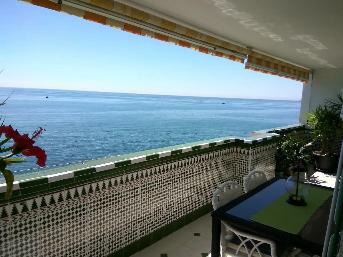 Apartamento En Playa Semi-Privada Benalmadena 0*,  Spain