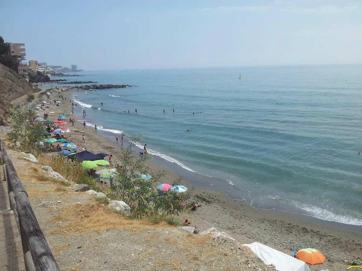 Apartamento En Playa Semi-Privada Benalmadena 0*,